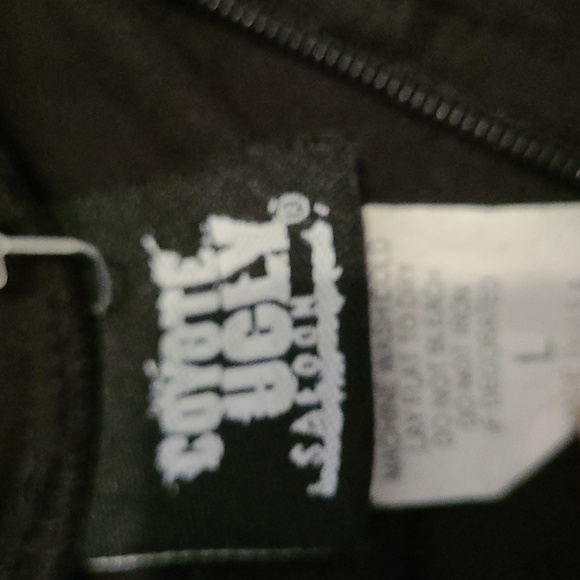 COYOTE UGLY BLOUSE - Picture 2 of 4